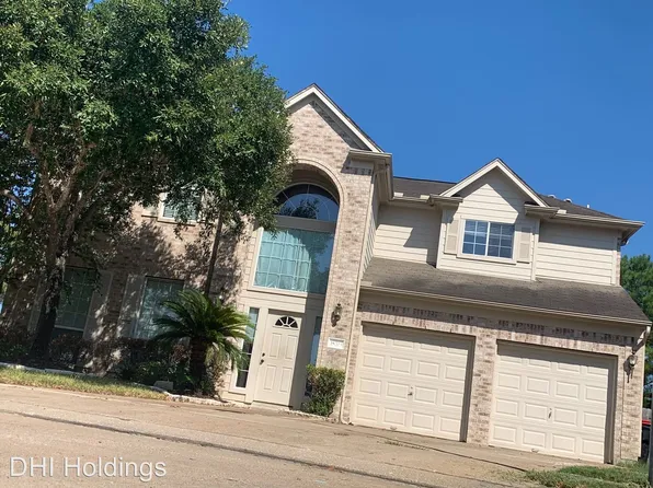 18203 Maple Arbor Ct, Cypress, TX 77429