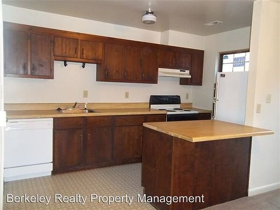 3rd image of 3605 London Company Way