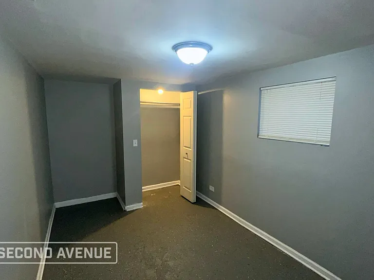 7555 S Prairie Ave — Photo 7