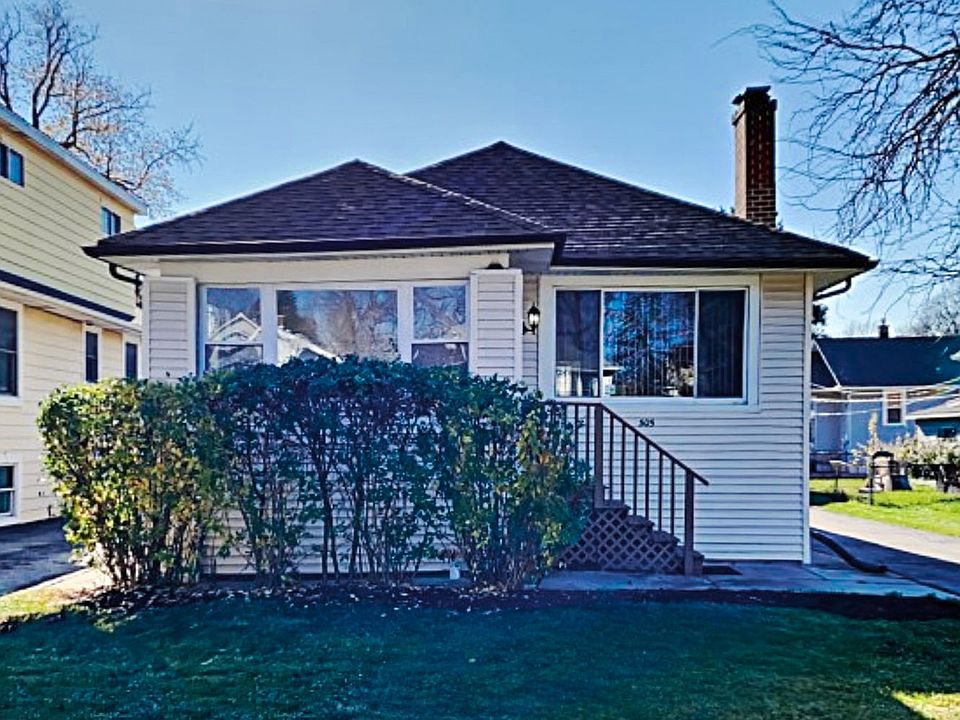 1st image of 305 W School St