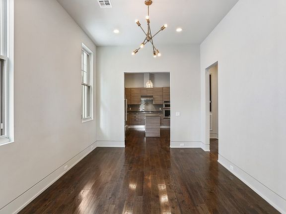 3rd image of 633 Philip St