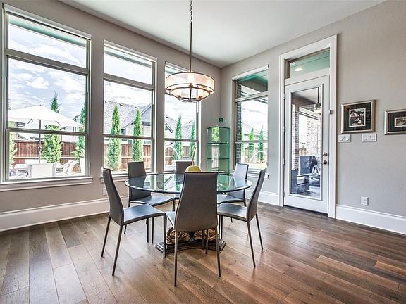 5th image of 4110 Parkview Blvd