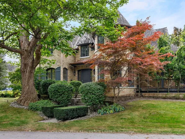 10 Blyth Dale Rd, Toronto, ON M4N 3M2