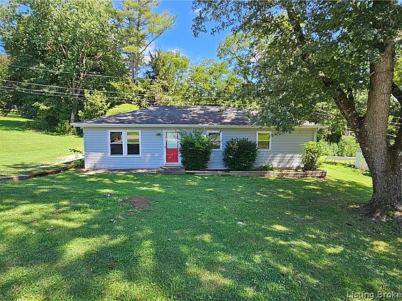 2nd image of 107 Summers Lane NW