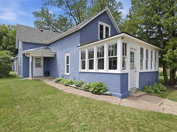 209 Vine Street, Spooner, WI 54801
