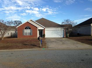 510 Clover Trl, Bonaire, GA 31005