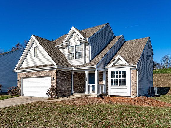 2nd image of 602 Wood Bluff Ln
