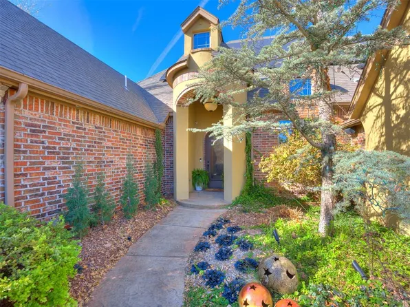 19705 Stratmore Way, Edmond, OK 73012