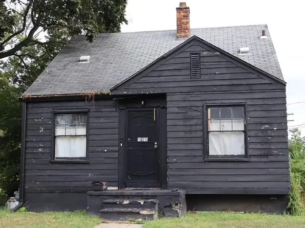 15315 Park Grove St, Detroit, MI 48205