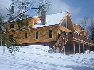 Magnificent 4376 sq ft log home