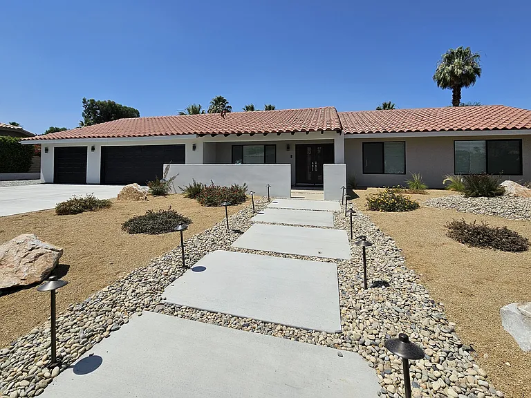 72278 Barbara Dr — Photo 8