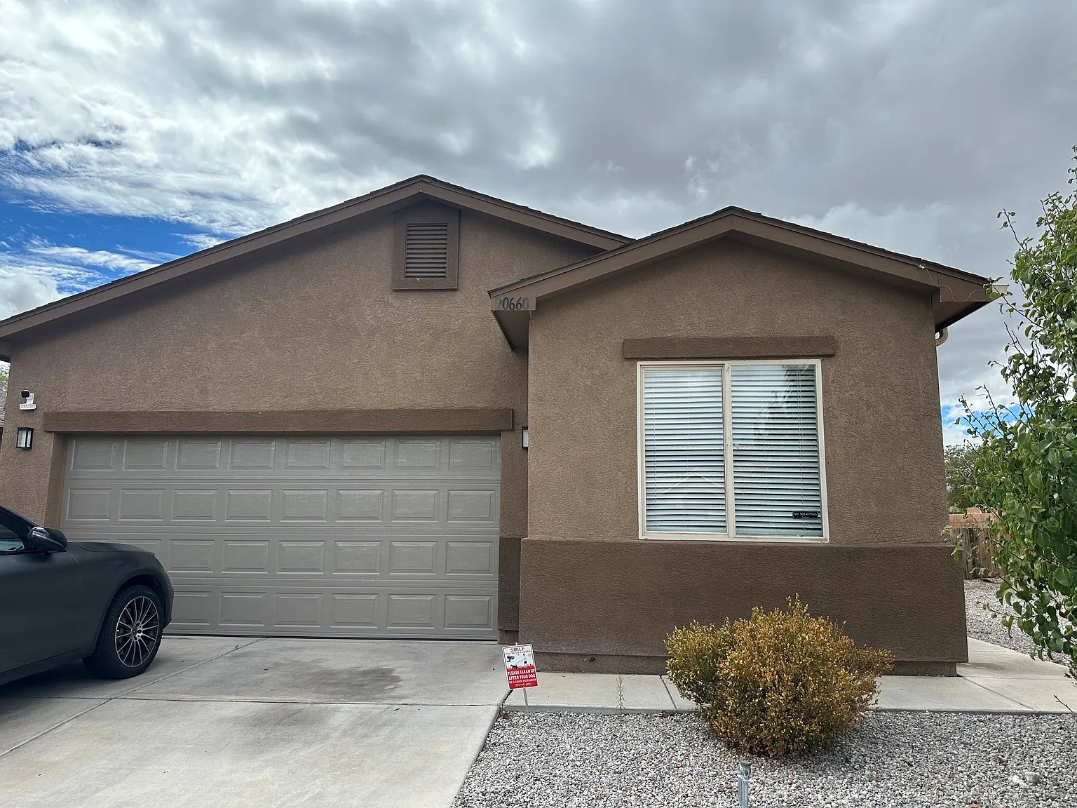 4 bed, 1722 sqft, $2,000 — Photo 1