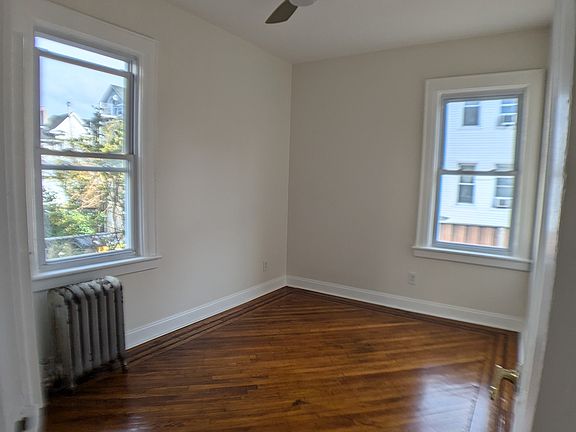 5th image of 8773 118th St