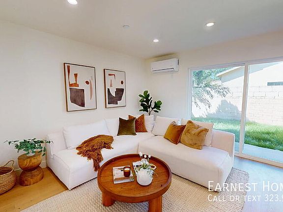 3rd image of 6445 Satsuma Ave #1/2