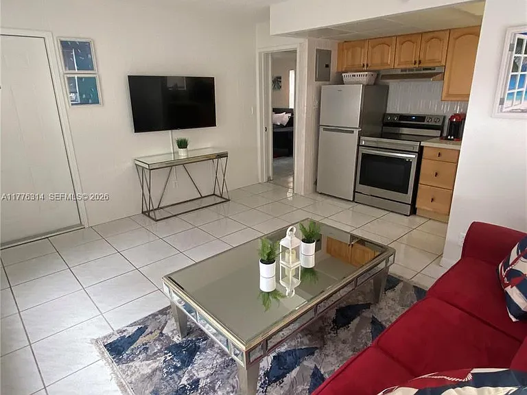 3210 Canal Dr #8 — Photo 6