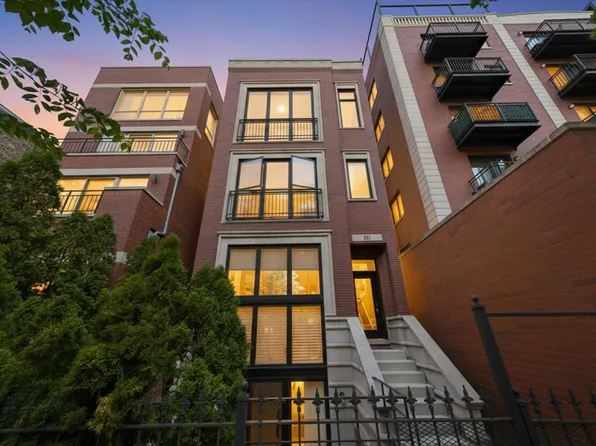 823 N Marshfield Ave #1, Chicago, IL 60622