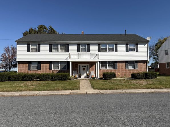 1 Johnson Dr APT 3