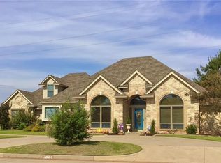 11500 Quail Creek Rd, Oklahoma City, OK 73120