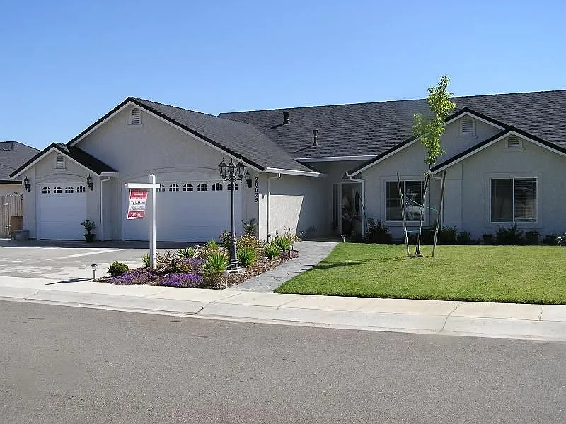 20625 Collin Ct photo 1