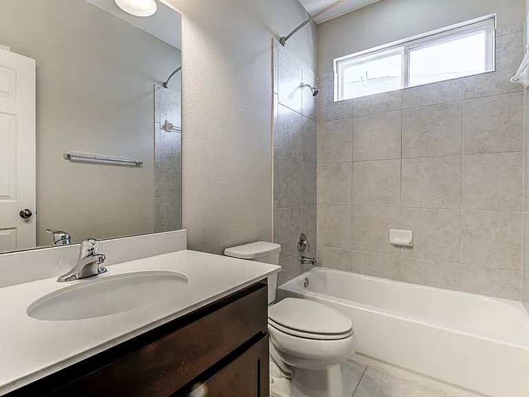 7012 Calpe Dr — Photo 23
