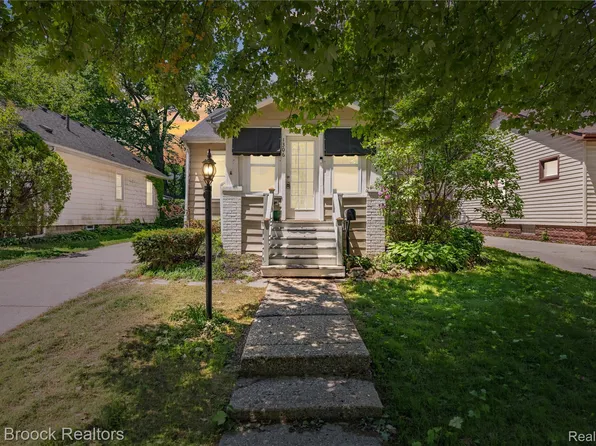 1306 Owana Ave, Royal Oak, MI 48067