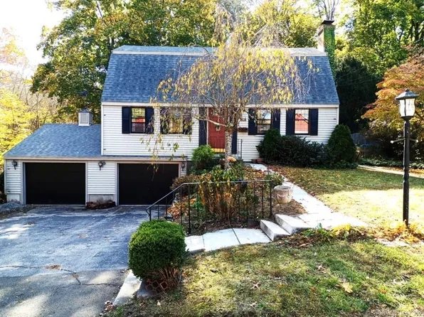 6 Hickory Hill Drive, Chester, CT 06412