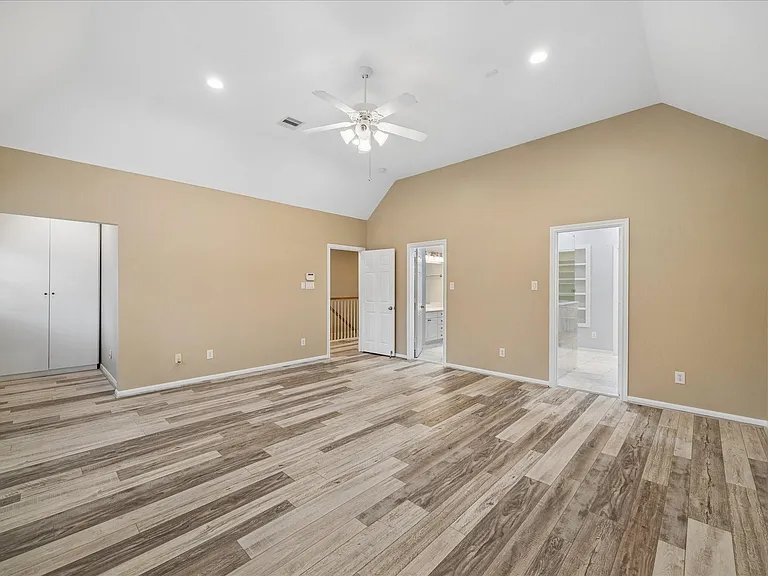 5349 McCulloch Cir — Photo 4