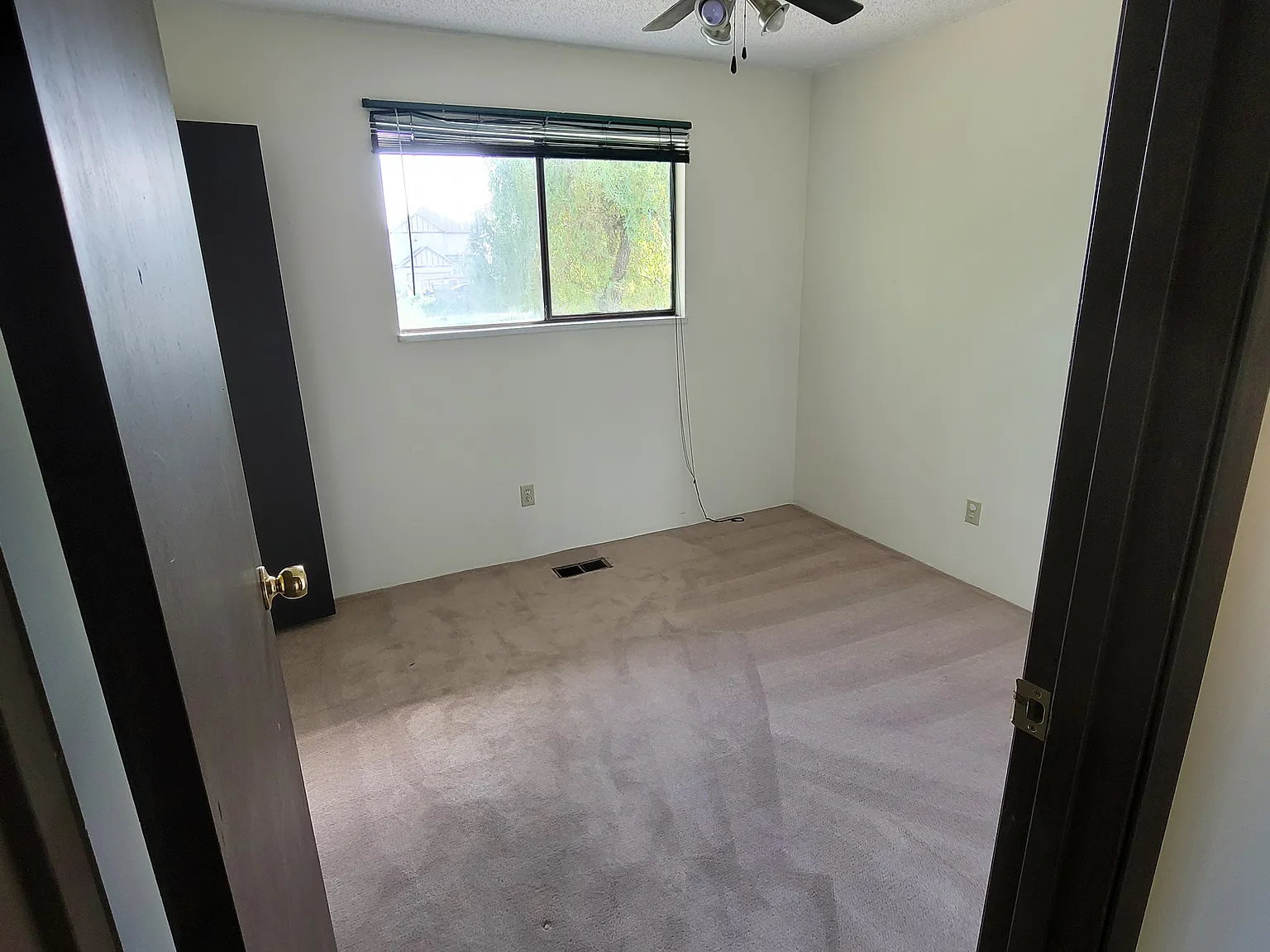 14953 71a Ave — Photo 3