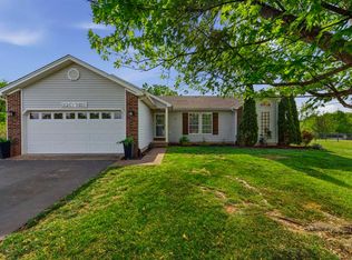 83 Schwarzkopf St, Bowling Green, KY 42104