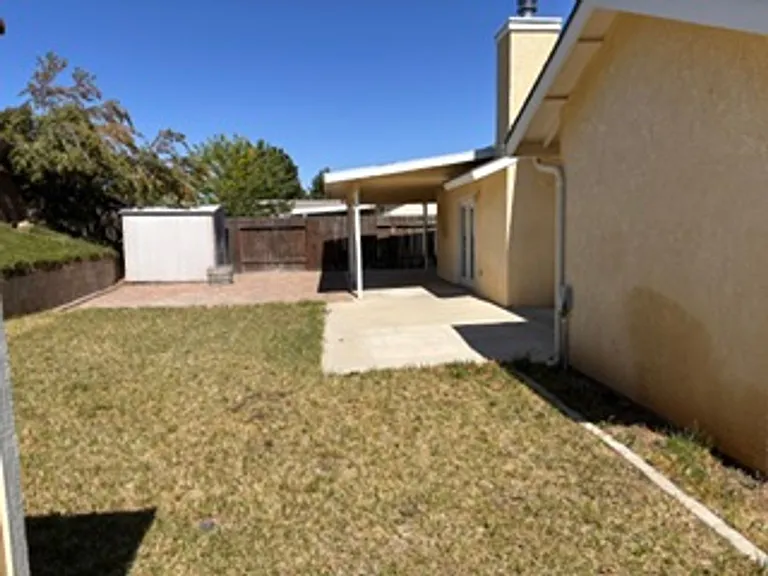 458 Sherwood Pl — Photo 36