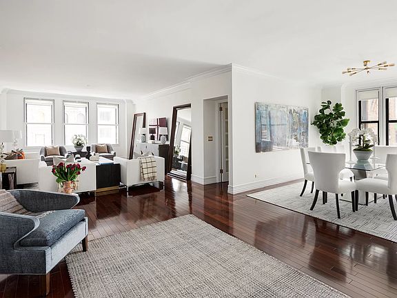2nd image of 118 W 79th St #7A