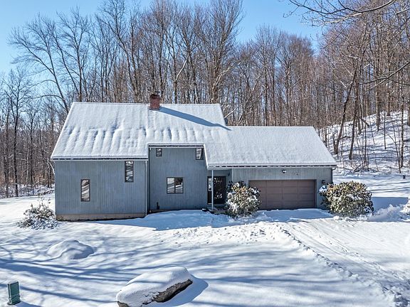 2nd image of 47 Mt Vista Road