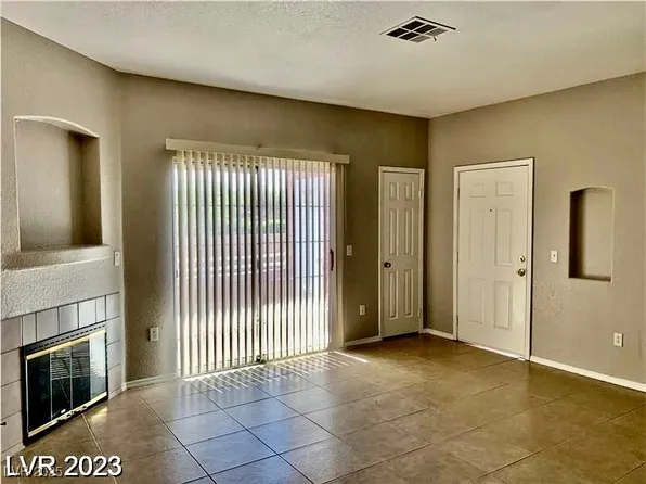 4730 E Craig Rd #1138, Las Vegas, NV 89115