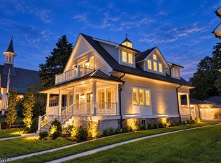 30 Peapack Rd, Far Hills, NJ 07931