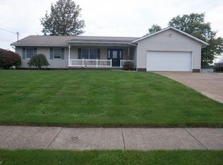 1900 Cloveridge Dr, Orrville, OH 44667