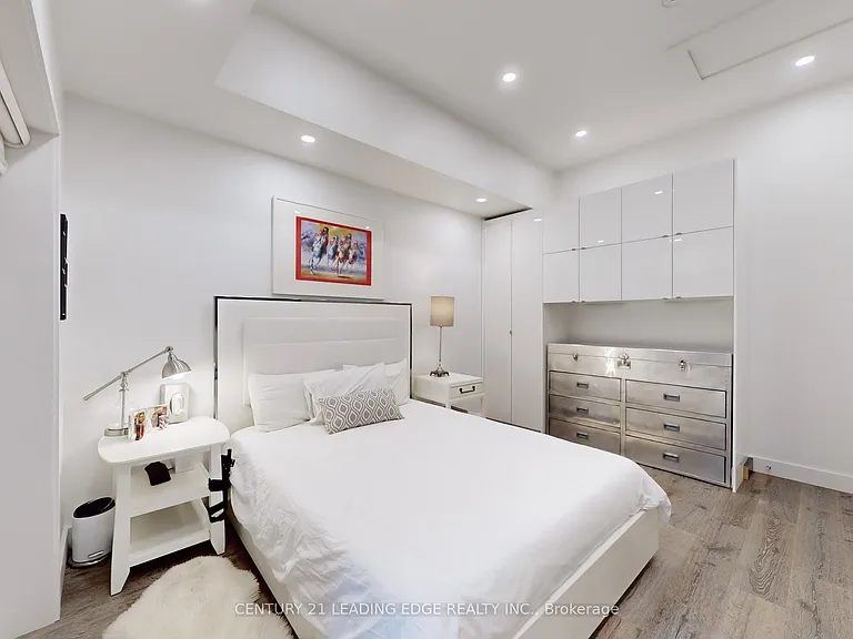 138 Budea Cres — Photo 15
