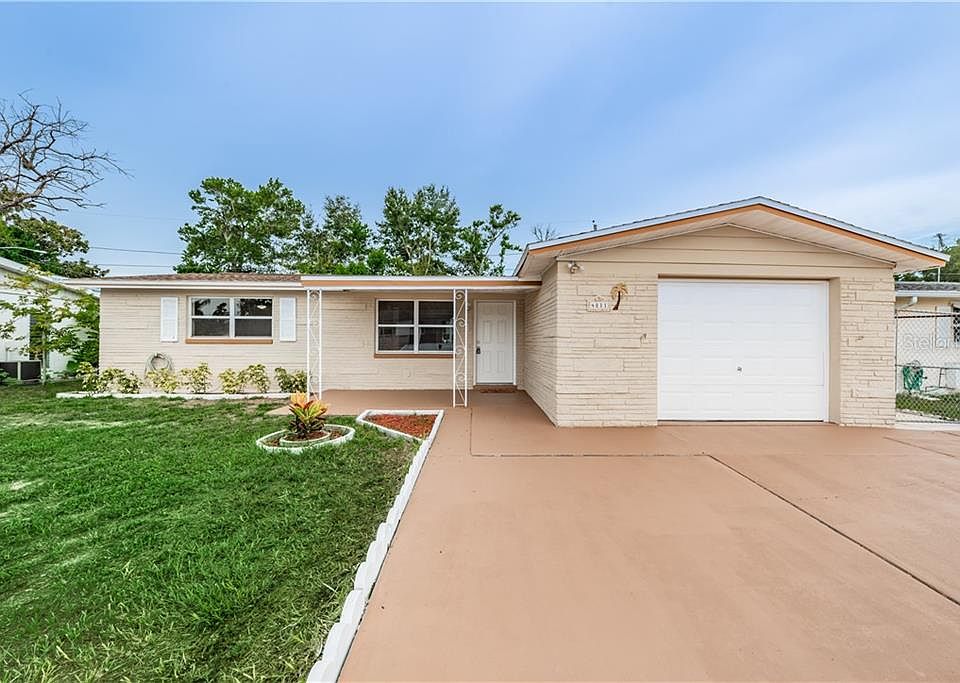 1st image of 4811 Calais Dr