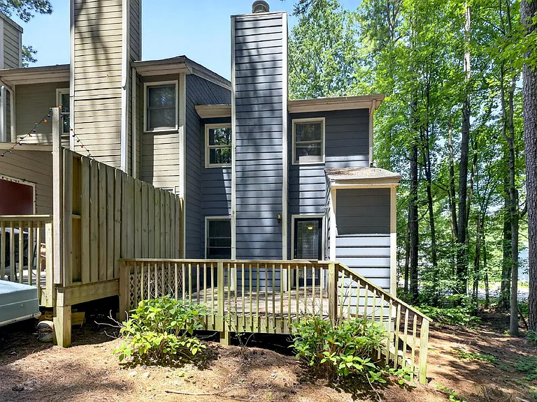 5541 Kaplan Dr #A — Photo 34