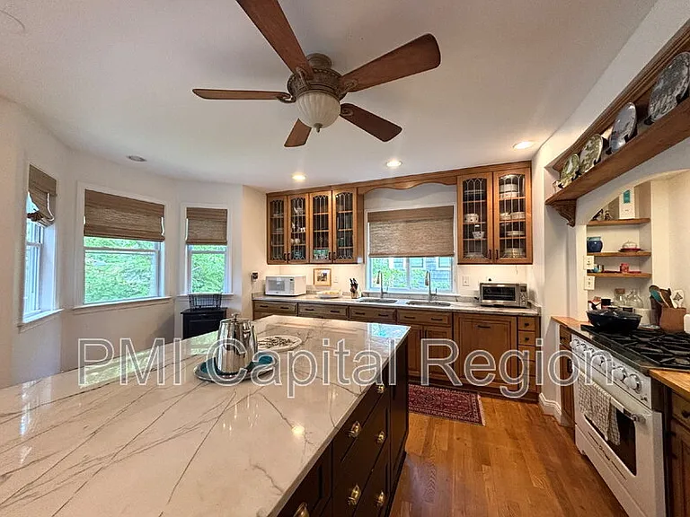 9608 Page Ave — Photo 6