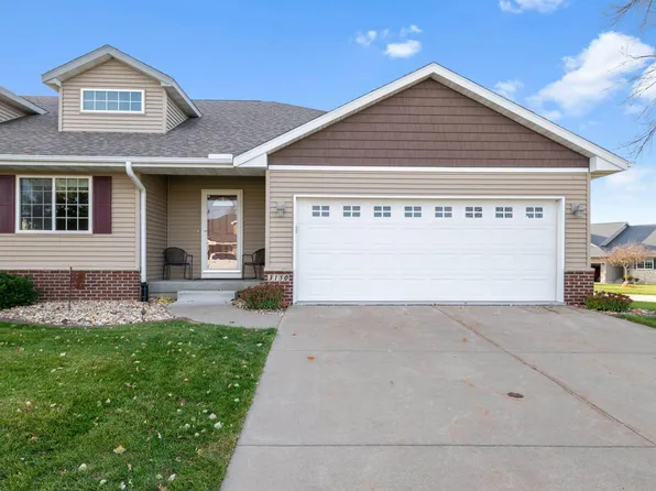 3150 S 20th Avenue Ct, Eldridge, IA 52748