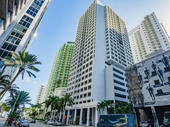 170 SE 14th St, Miami, FL