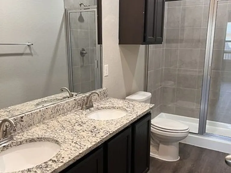 1112 Stanley Way — Photo 7