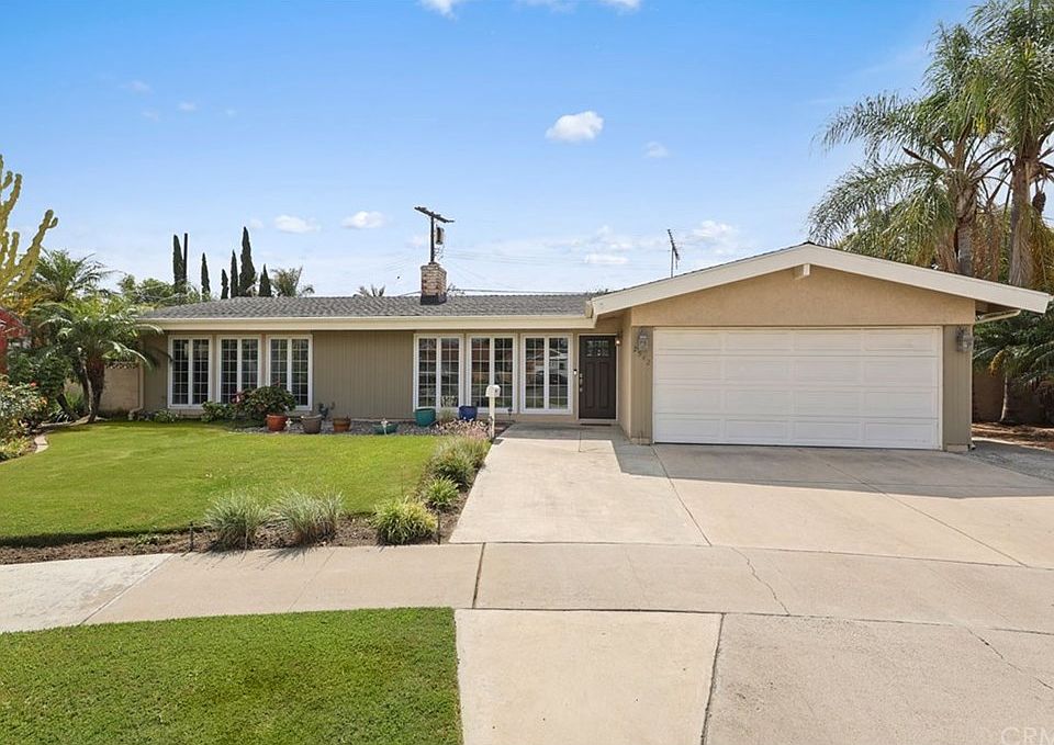 1st image of 2542 E Puritan Cir
