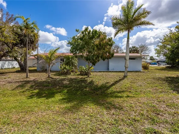 16781 Gina Way, Fort Myers, FL 33908