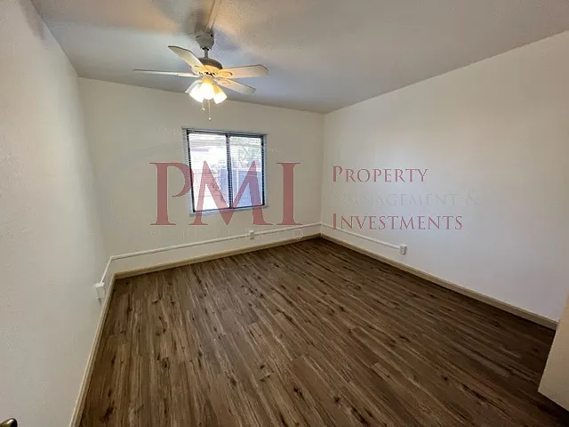 2225 College Street — Photo 12