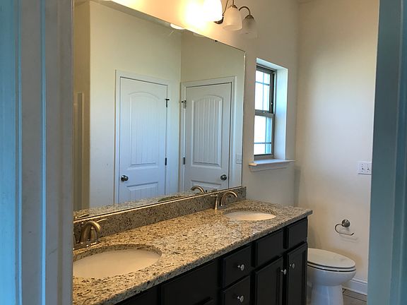 4th image of 3776 River Trace Dr #D