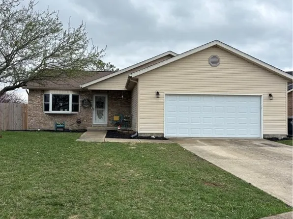 1268 Southridge Ave, Wilmington, OH 45177