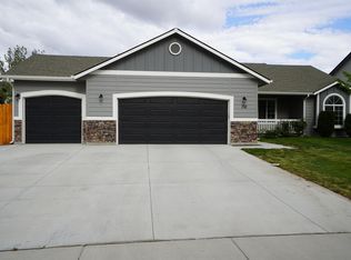 716 S Iron Springs Ave, Kuna, ID 83634