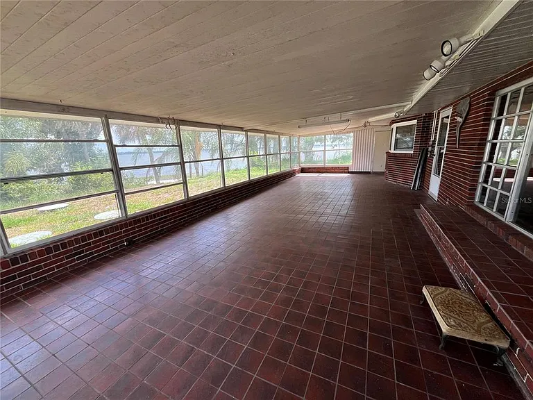 1145 S Lake Reedy Blvd — Photo 12