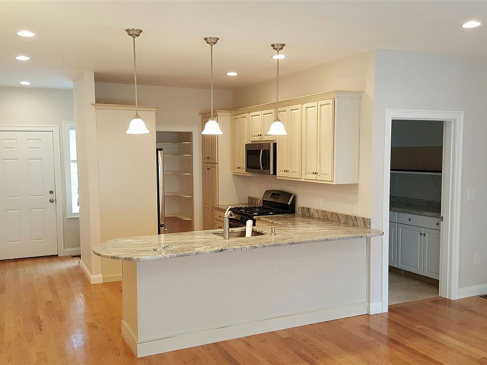 kitchen (1)